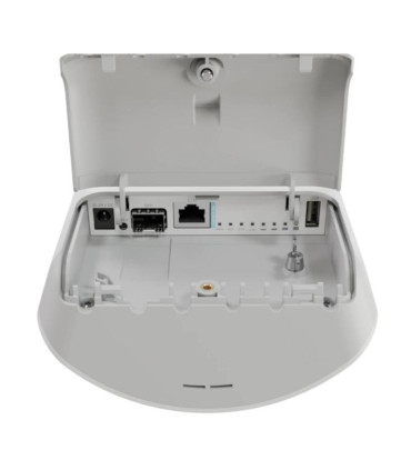 MikroTik mANTBox ax 15s WiFi6 1xGbE 1x2.5G SFP Out